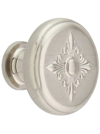 Lafayette Decorative Cabinet Knob - 1 3/8 inch Diameter in Satin Nickel.